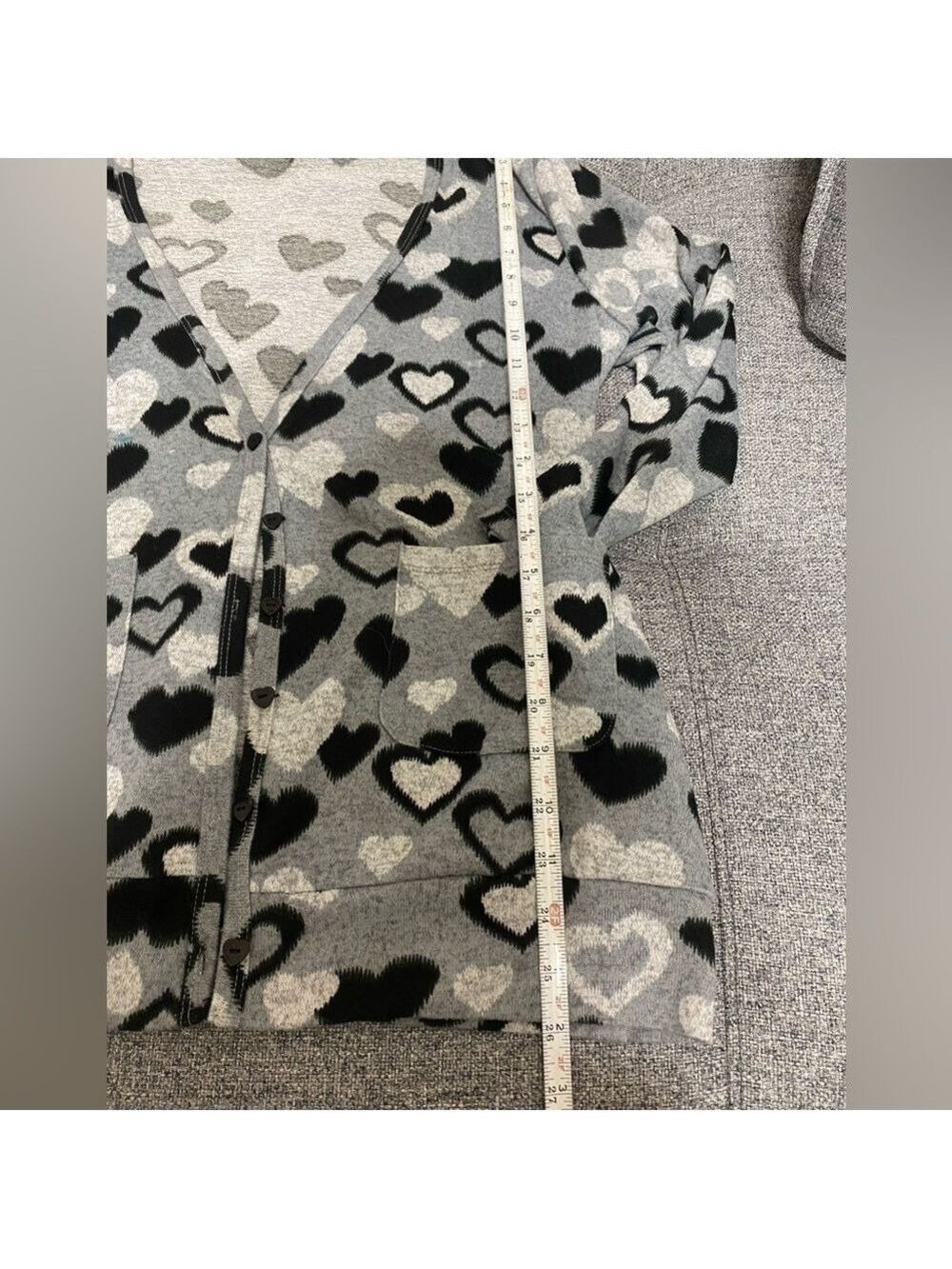 DILI for your apparel Cardigan platonic heart print M/L gray and black - Picture 6 of 9